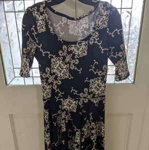Lularoe nicole dress